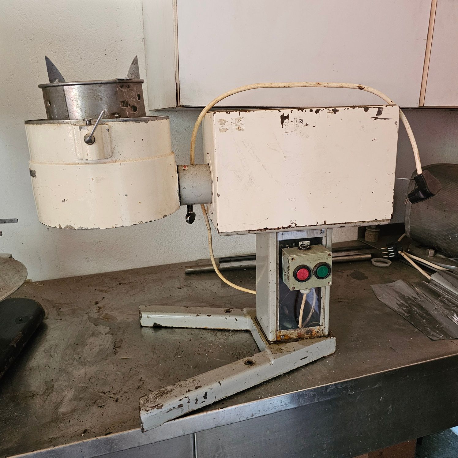 KERIPAR KK-100 Universal Vegetable Processing Machine