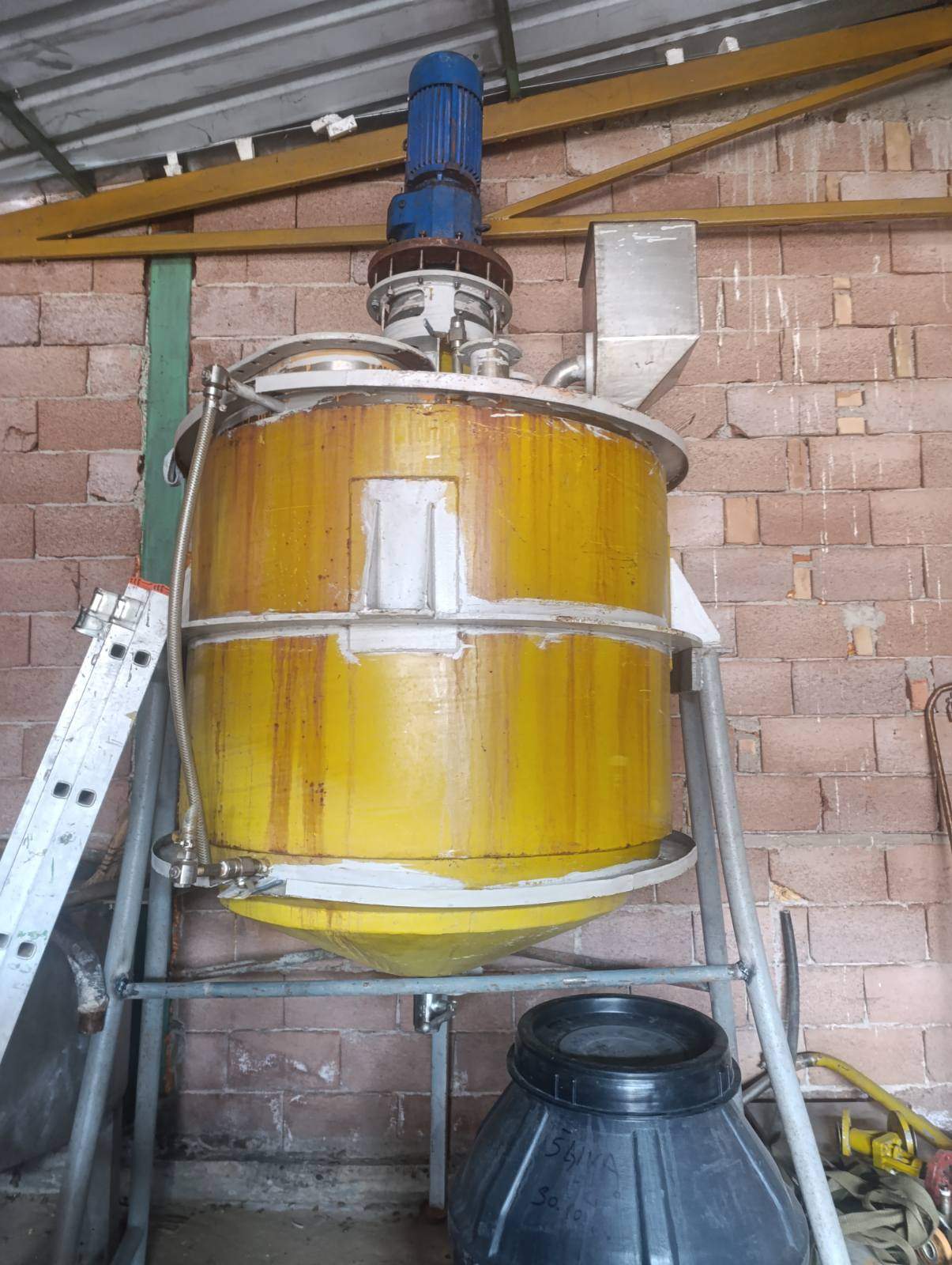 Duplikator with Agitator (Larger, Conical Bottom)