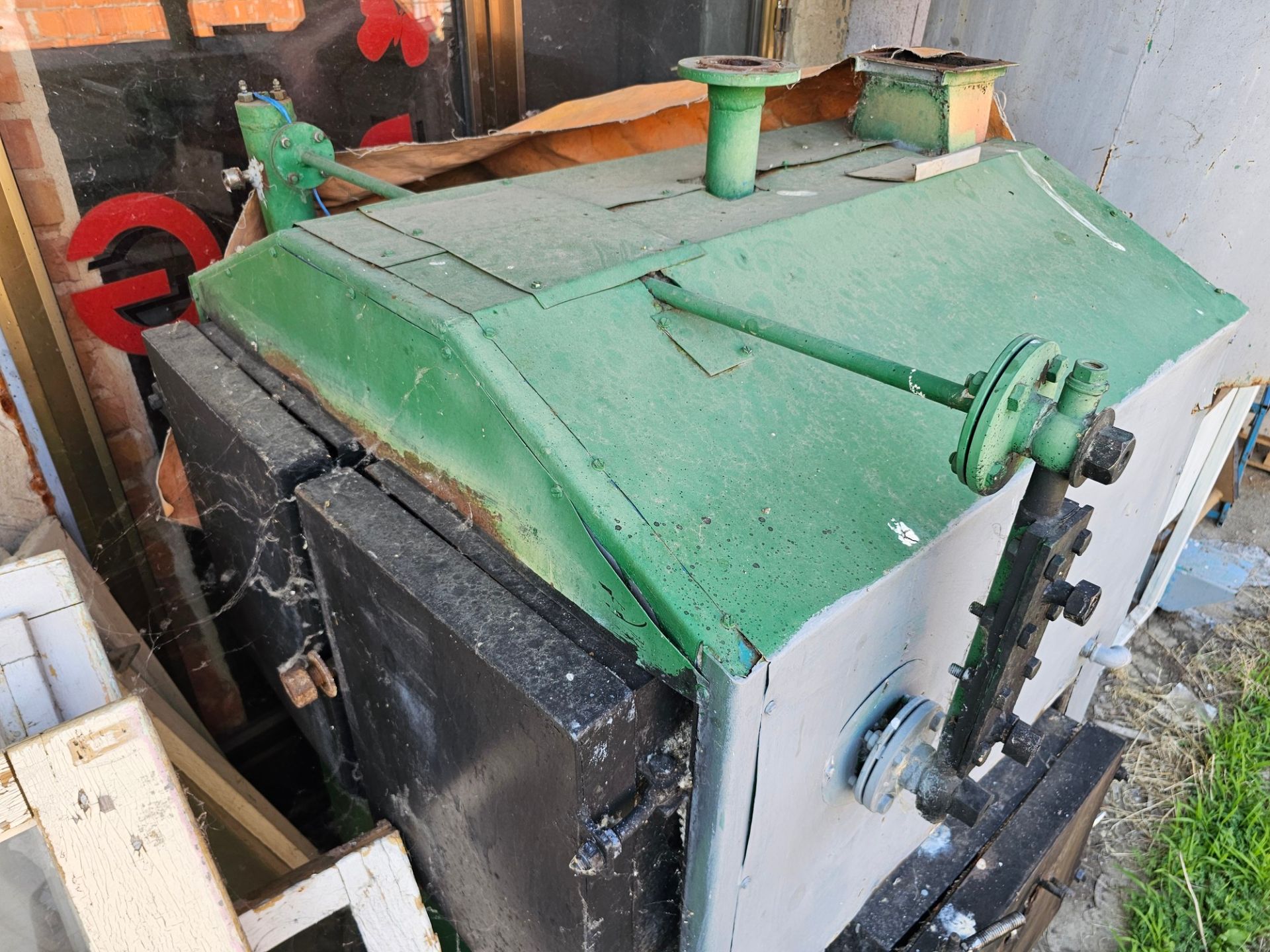Solid-Fuel Steam Boiler (Wood / Pellet / Pits)